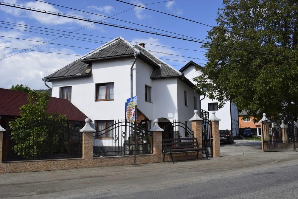 Pensiunea Vasilica Ceterasu Oncesti (Maramures) Bagian luar foto