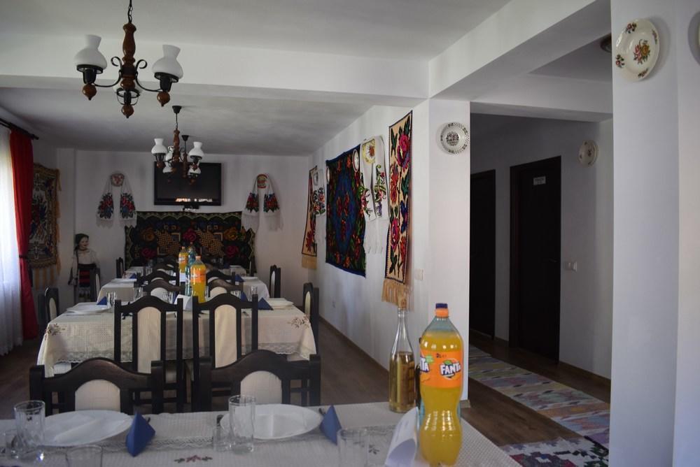 Pensiunea Vasilica Ceterasu Oncesti (Maramures) Bagian luar foto